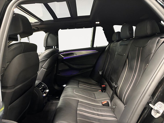 BMW 520 15 of 26