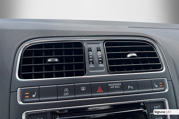 Volkswagen Polo 23 of 25