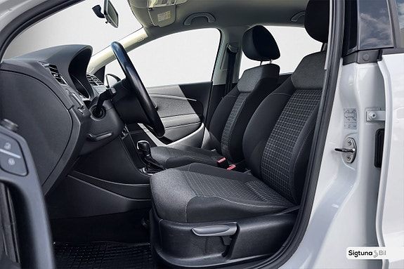 Volkswagen Polo 11 of 25