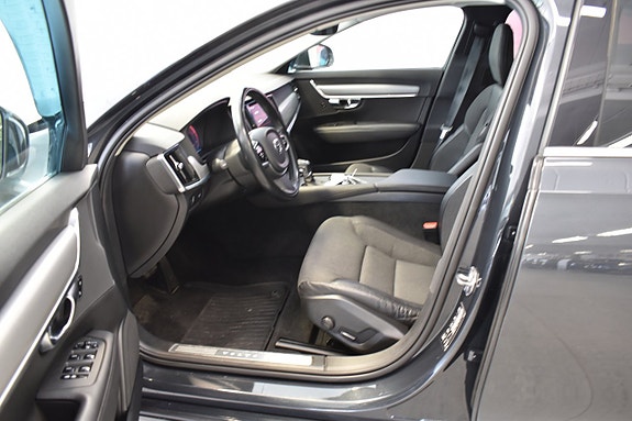 Volvo V90 4 of 8