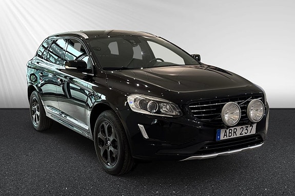 Volvo XC60 6 of 24