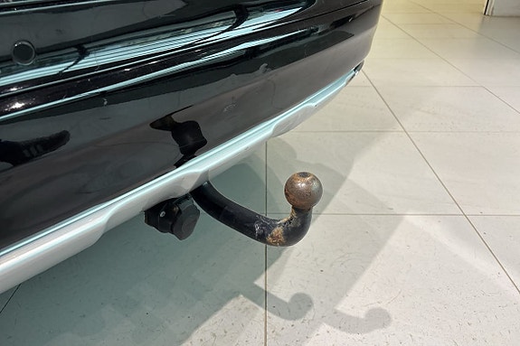 Volvo XC60 13 of 24