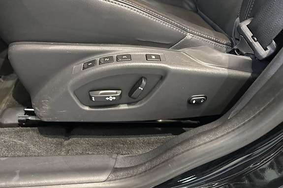 Volvo XC60 16 of 24
