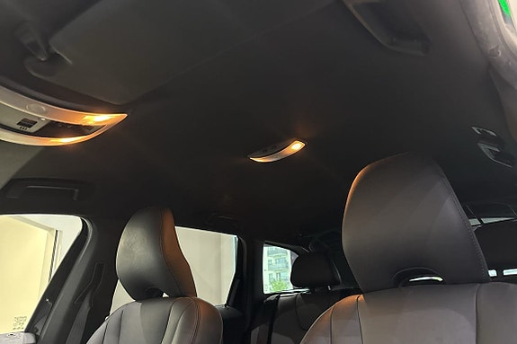 Volvo XC60 17 of 24