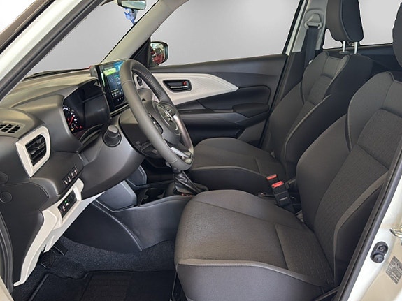 Suzuki Swift 8 of 16