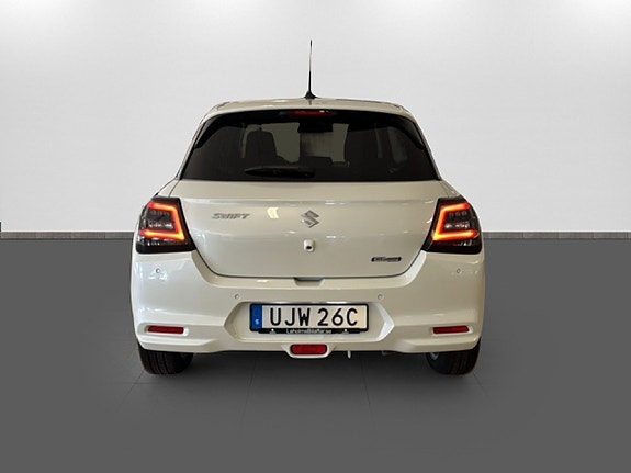 Suzuki Swift 7 of 16