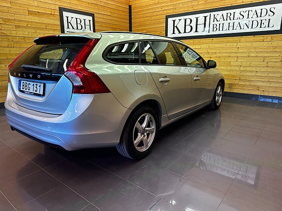 Volvo V60 6 of 22