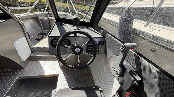 Alucraft 19 AC / Yamaha F130 - 18 RESERVERAD 5 of 5