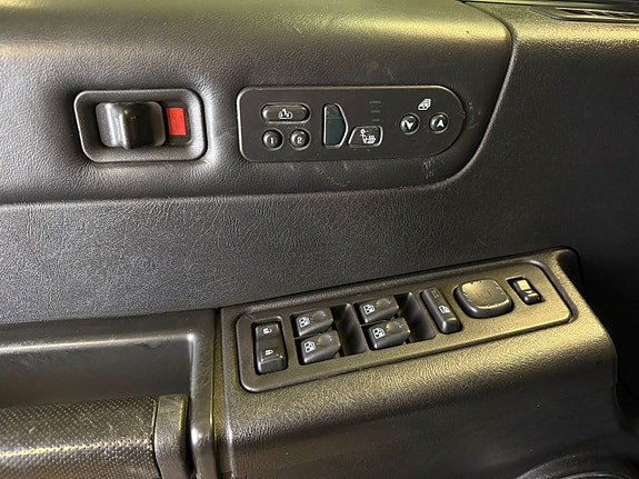 Hummer H2 11 of 17
