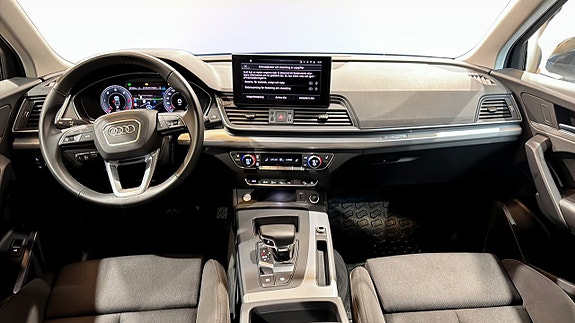 Audi Q5 10 of 22