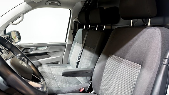 Volkswagen Transporter 8 of 19