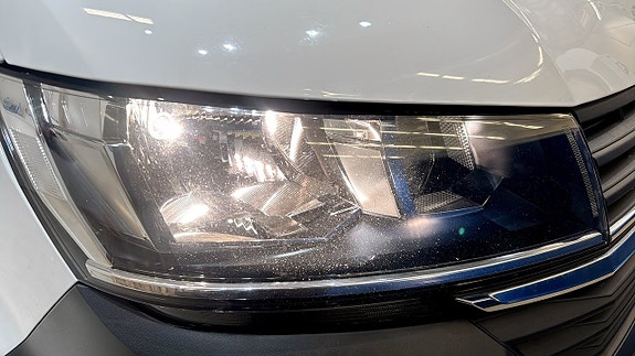 Volkswagen Transporter 15 of 19