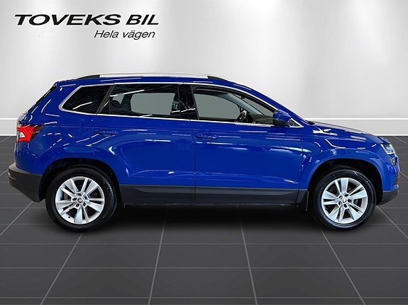 Skoda Karoq 2 of 5