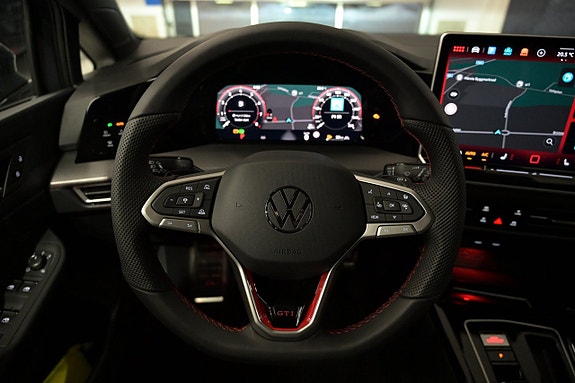Volkswagen Golf I 13 of 26