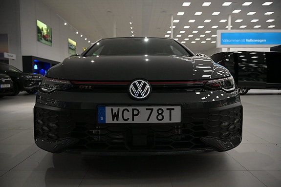 Volkswagen Golf I 3 of 26