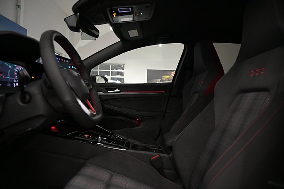 Volkswagen Golf I 20 of 26