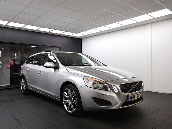 Volvo V60 5 of 5