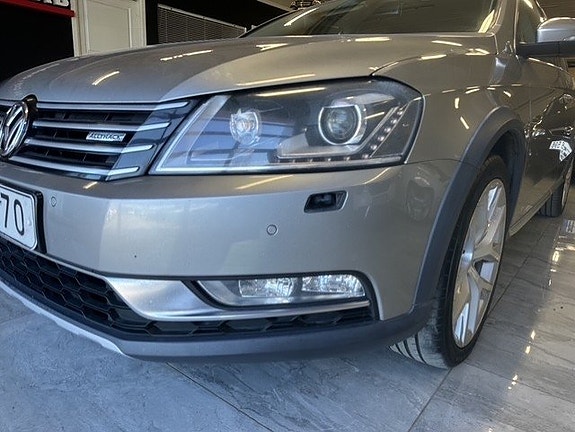 Volkswagen Passat Alltrack 5 of 5