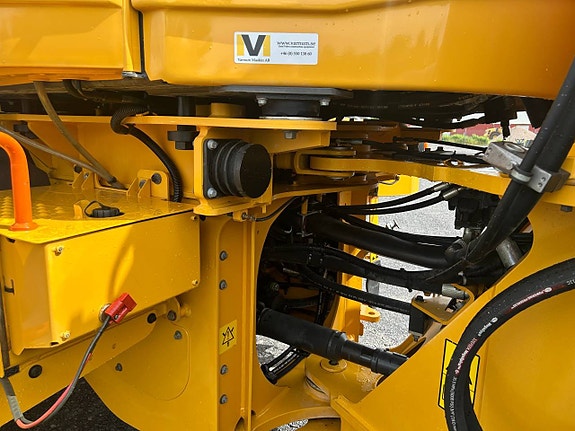 Volvo L90H 10 of 12