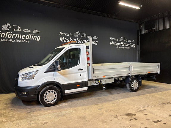 Ford Transit 2 of 5