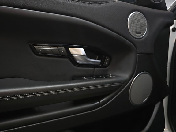 Land Rover Range Rover Evoque 9 of 13