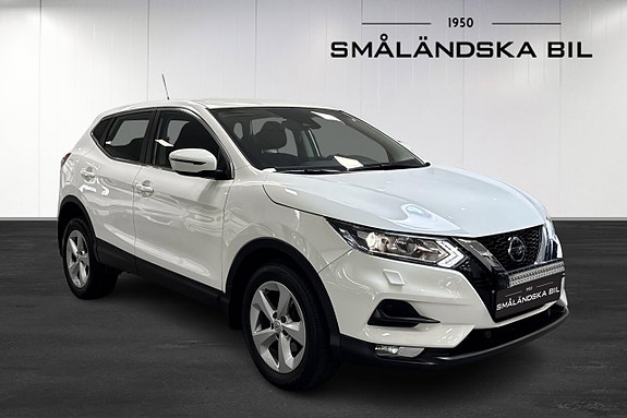 Nissan Qashqai 2 of 5