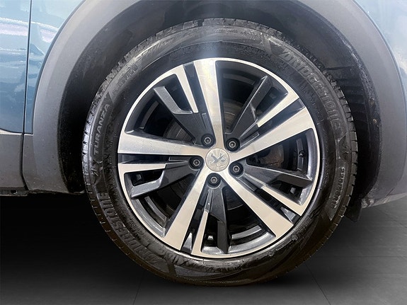Peugeot 5008 14 of 15
