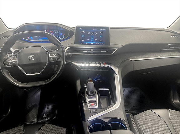 Peugeot 5008 6 of 15