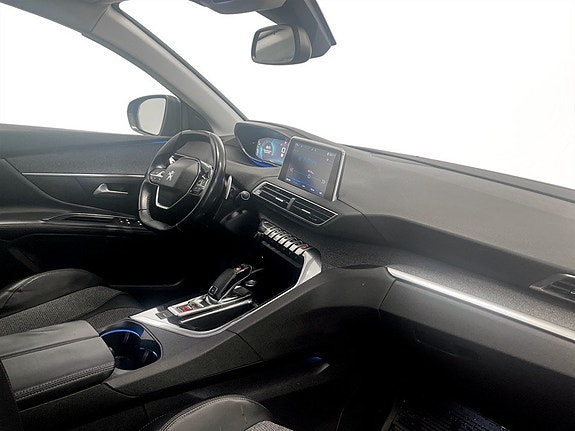 Peugeot 5008 11 of 15