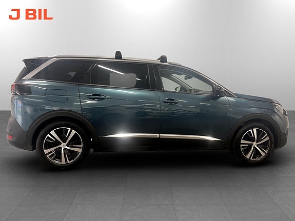 Peugeot 5008 13 of 15