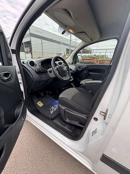 Renault Kangoo Express 4 of 14