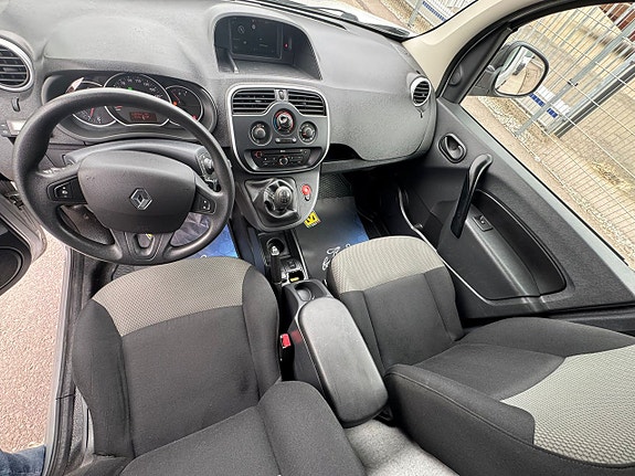 Renault Kangoo Express 14 of 14
