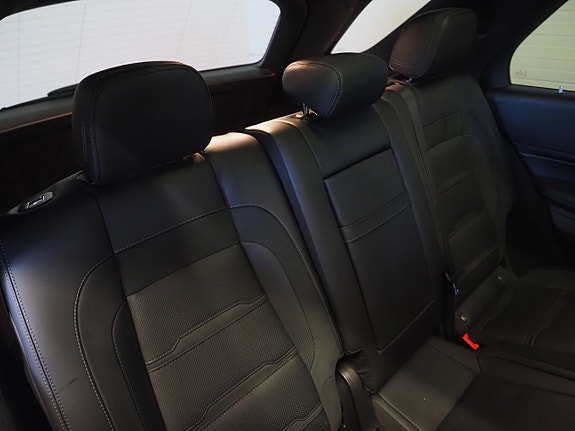 Mercedes-Benz GLE350 de 14 of 29