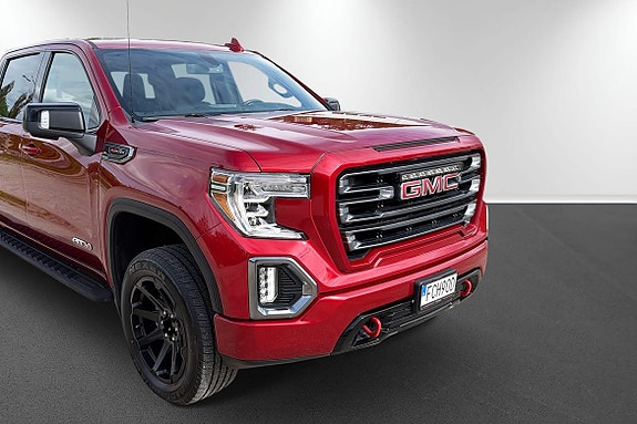 GMC Sierra 10 of 15