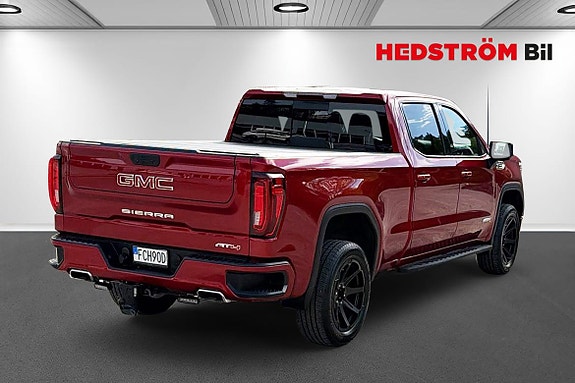 GMC Sierra 1500 3 of 5