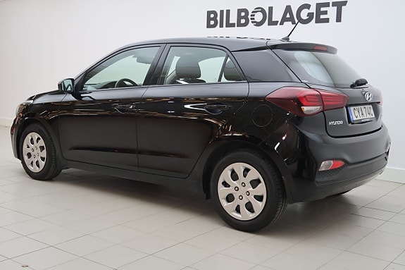 Hyundai i20 3 of 5