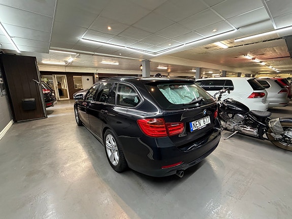 BMW 320d 5 of 5