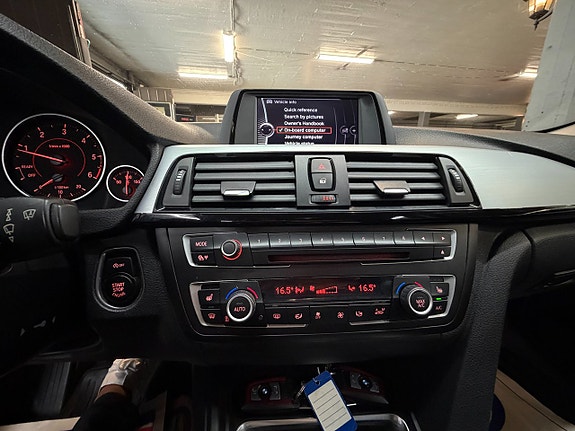 BMW 320d 14 of 20