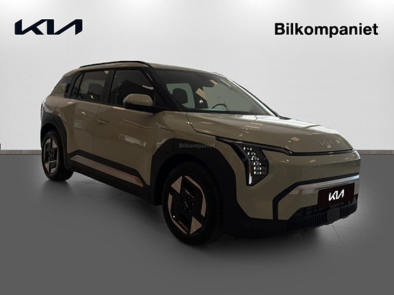 Kia EV3 3 of 5