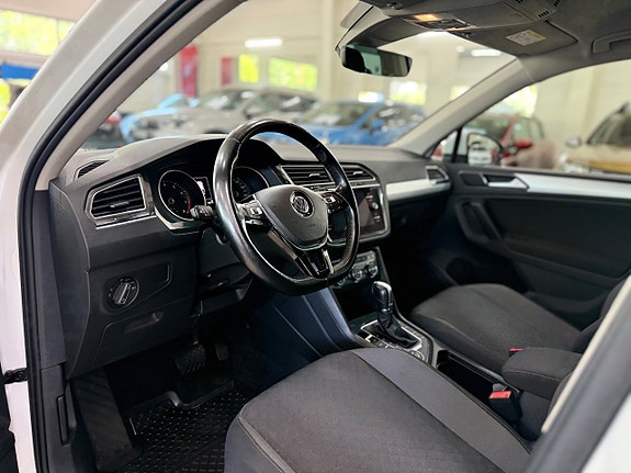 Volkswagen Tiguan 7 of 13