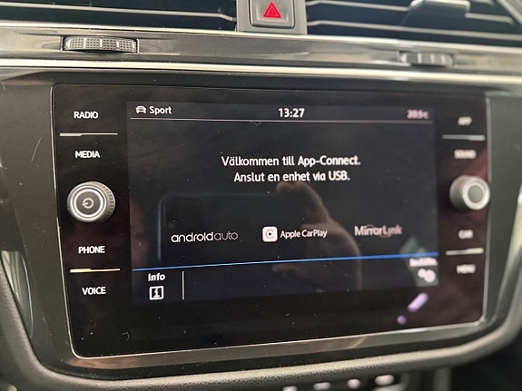 Volkswagen Tiguan 12 of 13