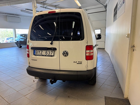 Volkswagen Caddy 4 of 5