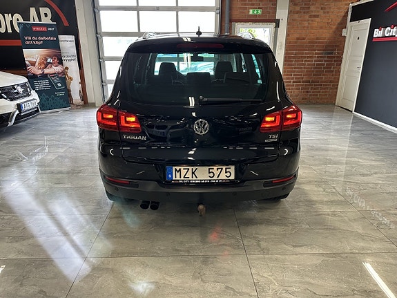 Volkswagen Tiguan 15 of 22