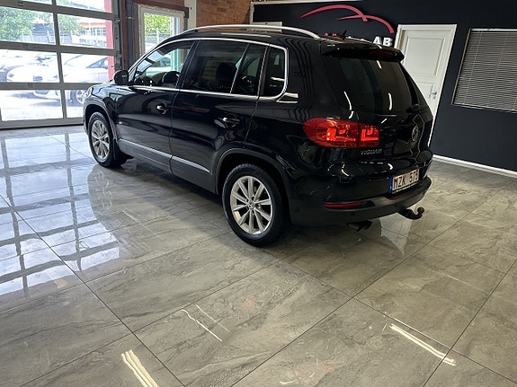 Volkswagen Tiguan 4 of 22