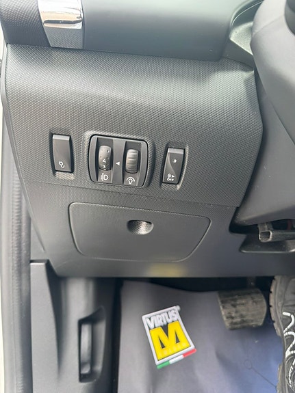 Renault Zoe 12 of 13