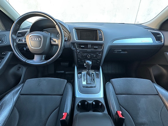 Audi Q5 7 of 17