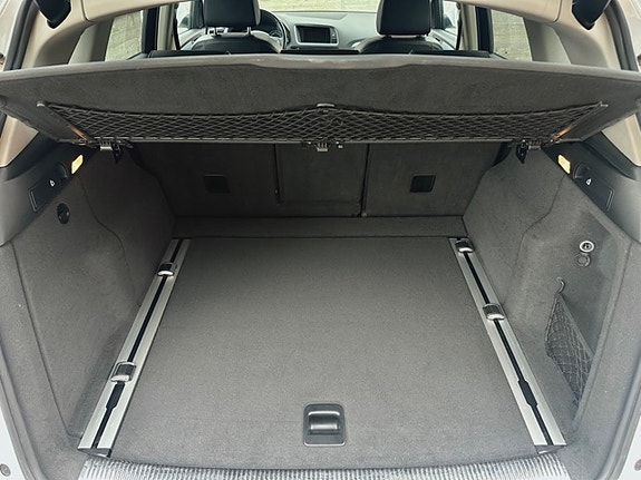 Audi Q5 12 of 17