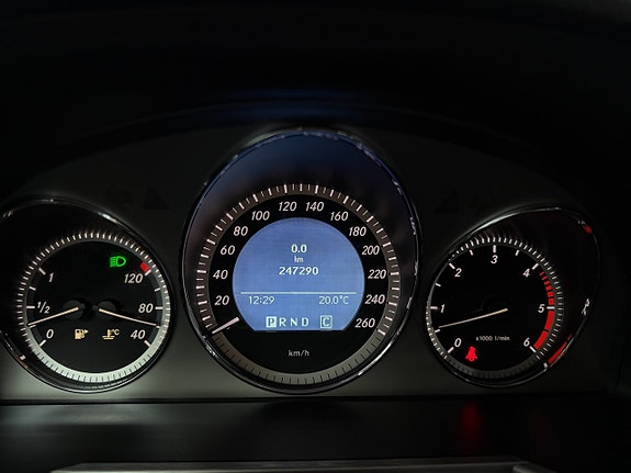 Mercedes-Benz GLK320 6 of 20