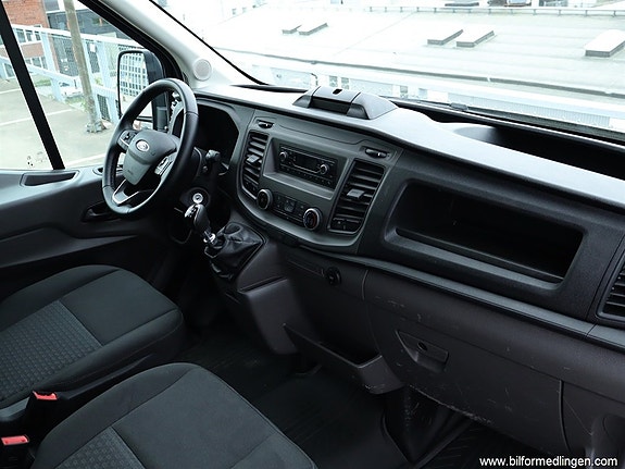 Ford Transit 6 of 15