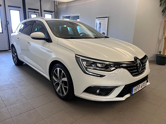 Renault Megane IV 4 of 5